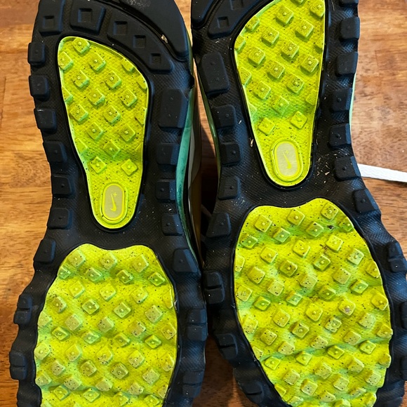 Nike Airmax Flywire running shoe. White, yellow and lime green 10.5 - Picture 3 of 6